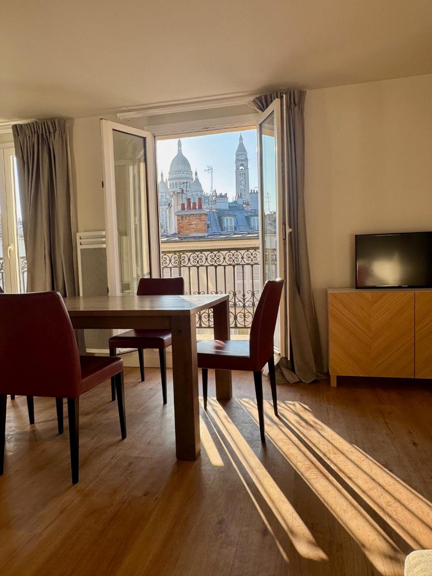 Montmartre - Nouvellement Renove